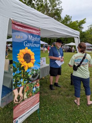 Toano Farmers Market, ask a master gardener tent